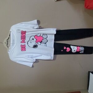 Peanut 2pc pjammas size small